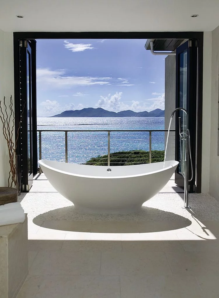 18Sea-view-bathroom-with-cool-contemporary-tropical-style