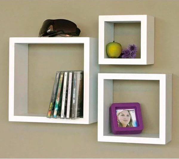 minimalist-shelves-600x536