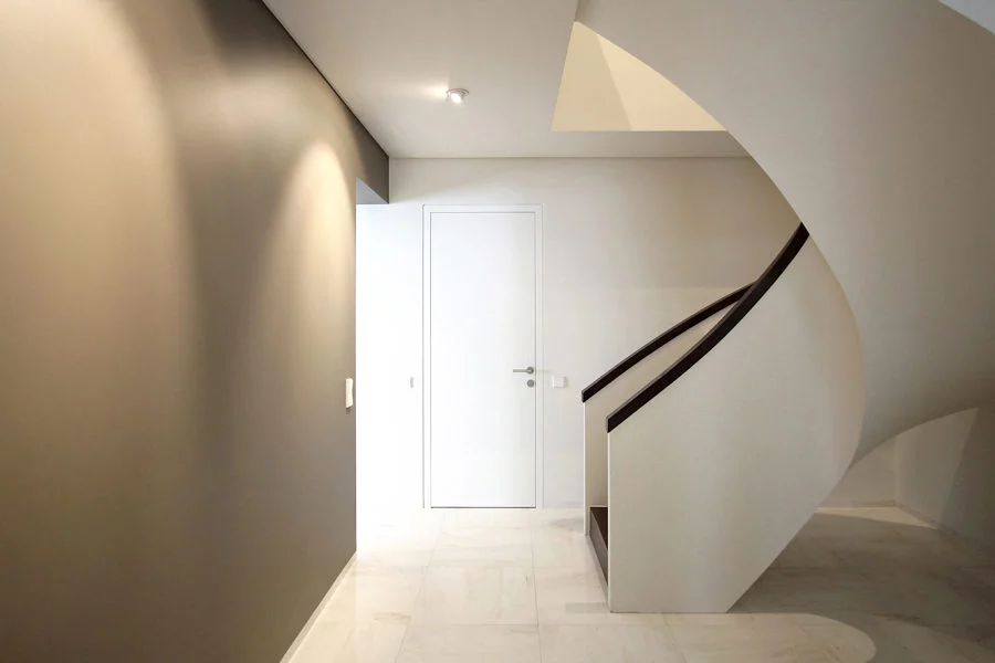 sleek-white-staircase